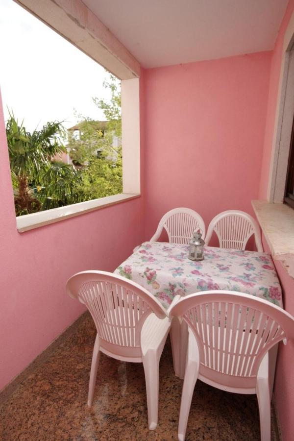 Family Friendly Apartments With A Swimming Pool Rovinj - 3394 Extérieur photo